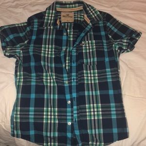 Hollister short sleeve button down